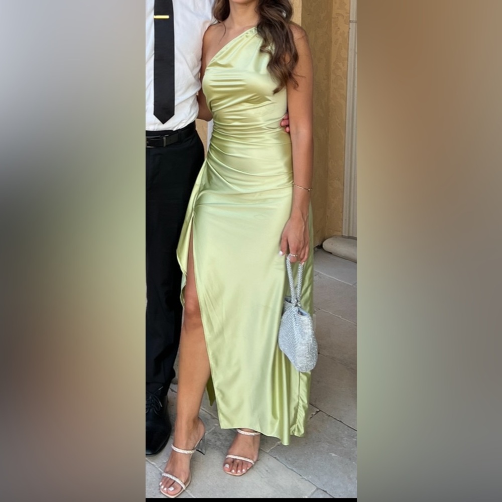 Green maxi dress